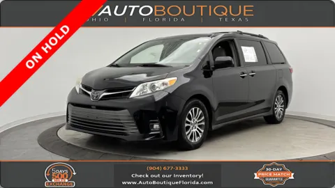 White 2018 Toyota Sienna XLE Auto Access Seat for sale in Jacksonville, FL