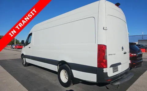 More photos of 2020 Freightliner Sprinter Crew Van 3500XD at Auto Boutique Florida, FL