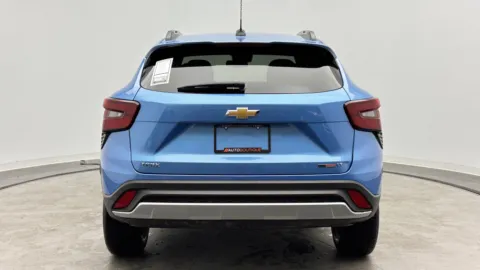 More photos of 2025 Chevrolet Trax LT at Auto Boutique Florida, FL