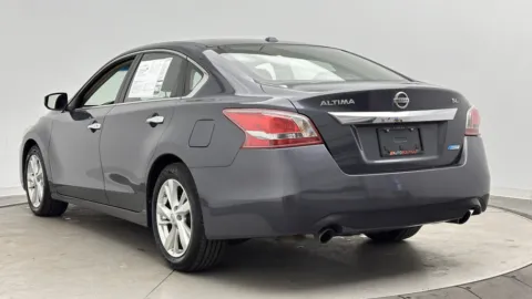 More photos of 2013 Nissan Altima 2.5 SL at Auto Boutique Florida, FL