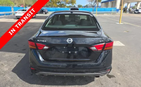 More photos of 2022 Nissan Altima 2.5 SR at Auto Boutique Florida, FL