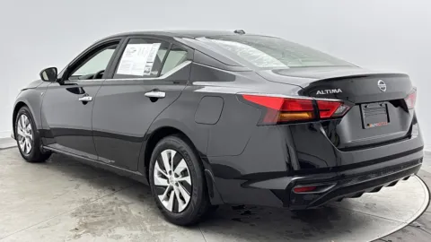 More photos of 2020 Nissan Altima 2.5 S at Auto Boutique Florida, FL