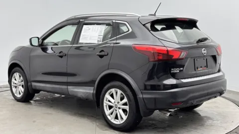 More photos of 2019 Nissan Rogue Sport SV at Auto Boutique Florida, FL