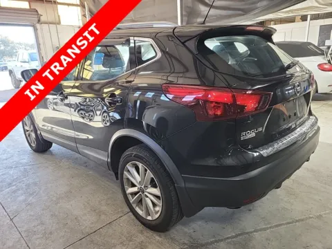 More photos of 2019 Nissan Rogue Sport SV at Auto Boutique Florida, FL