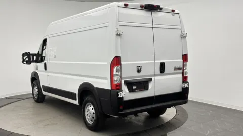 More photos of 2022 Ram ProMaster Cargo Van 1500 136 WB at Auto Boutique Florida, FL
