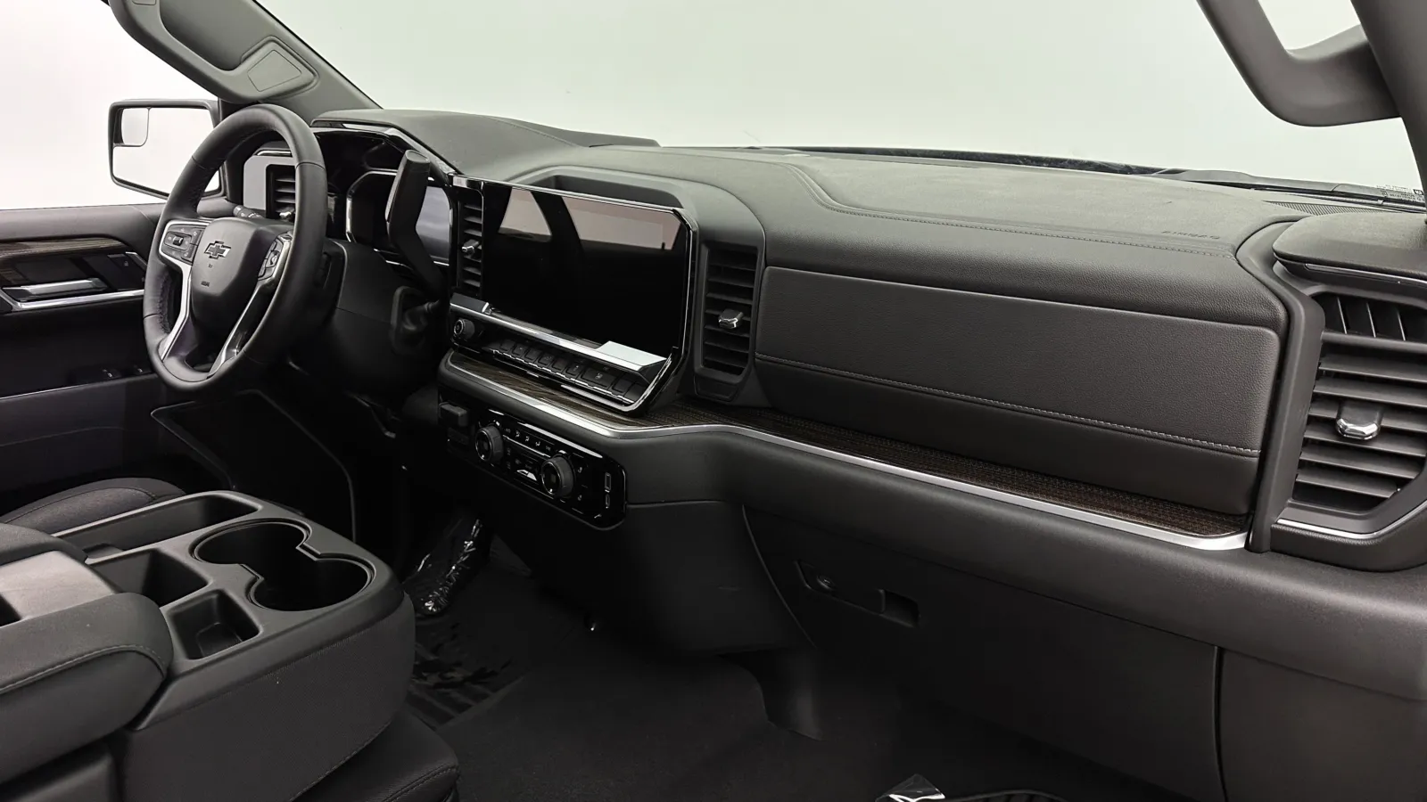 Chevrolet Silverado photo 32