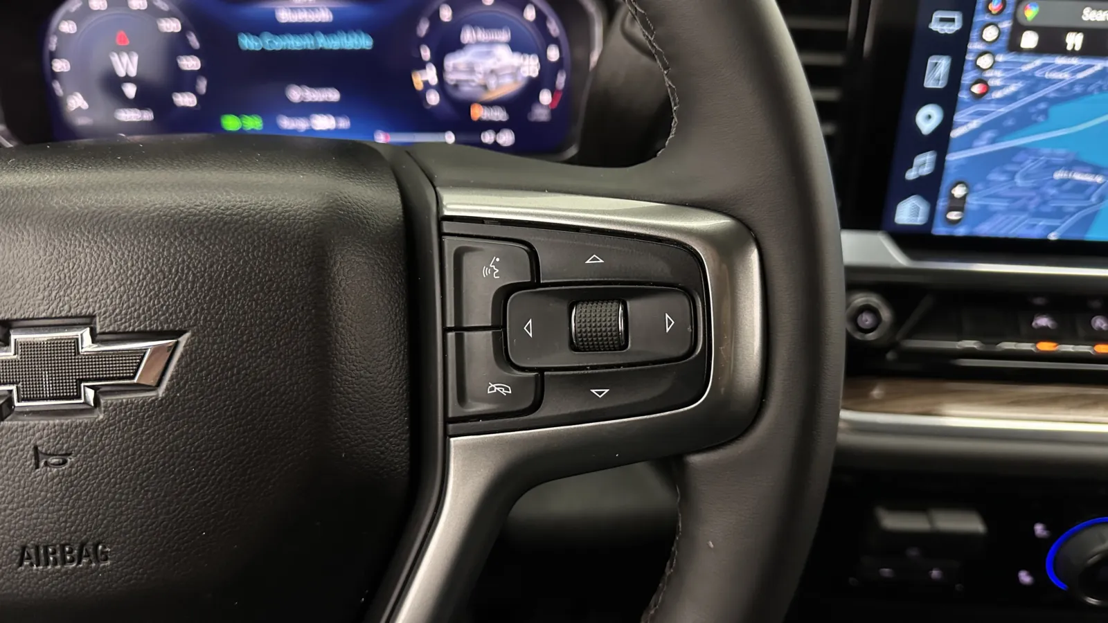 Chevrolet Silverado photo 19