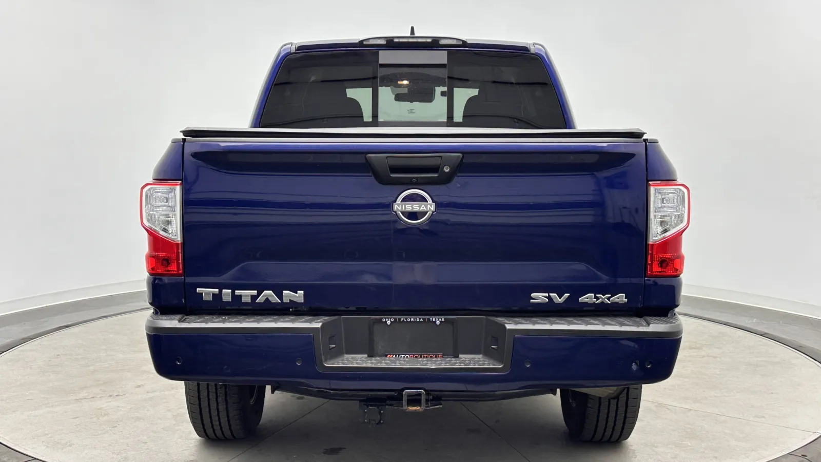 Nissan Titan photo 6