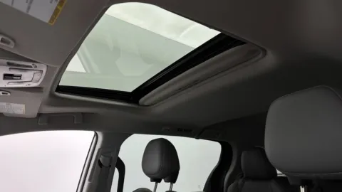 More photos of 2022 Toyota Sienna XLE at Auto Boutique Florida, FL