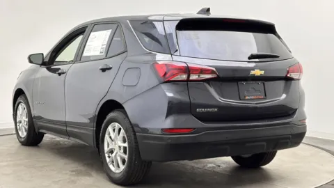 More photos of 2022 Chevrolet Equinox LS at Auto Boutique Florida, FL