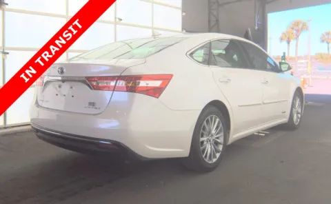 More photos of 2018 Toyota Avalon Hybrid Limited at Auto Boutique Florida, FL