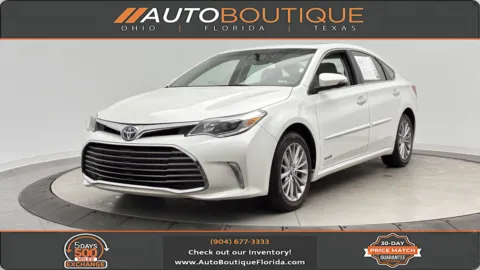 White 2018 Toyota Avalon Hybrid Limited for sale in Jacksonville, FL