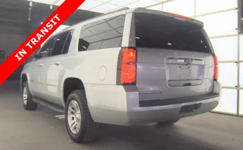 More photos of 2019 Chevrolet Suburban LT at Auto Boutique Florida, FL