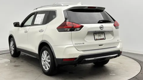 More photos of 2020 Nissan Rogue SV at Auto Boutique Florida, FL