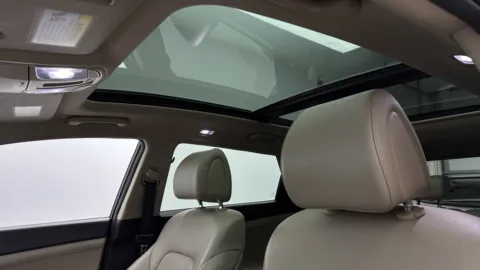 More photos of 2018 Hyundai Tucson Limited at Auto Boutique Florida, FL