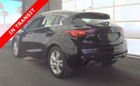 More photos of 2018 INFINITI QX30 Premium at Auto Boutique Florida, FL