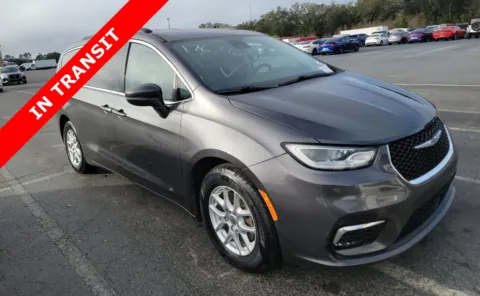 Another view of 2022 Chrysler Pacifica Touring L for sale in Jacksonville, FL at Auto Boutique Florida