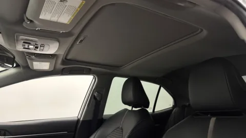 More photos of 2019 Toyota Camry SE at Auto Boutique Florida, FL