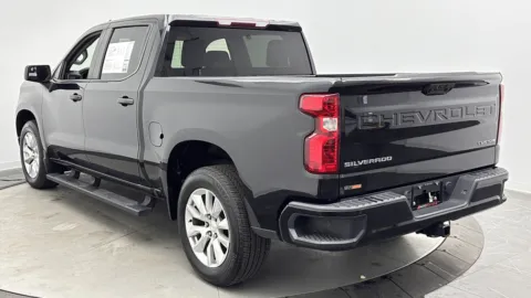 More photos of 2022 Chevrolet Silverado 1500 Custom at Auto Boutique Florida, FL