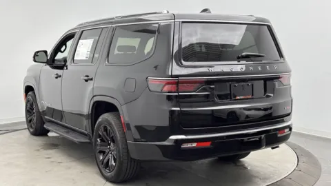 More photos of 2025 Jeep Wagoneer Series II at Auto Boutique Florida, FL