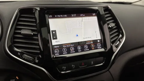 More photos of 2019 Jeep Cherokee Limited at Auto Boutique Florida, FL