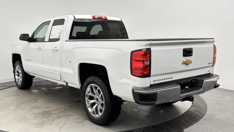 More photos of 2017 Chevrolet Silverado 1500 LT at Auto Boutique Florida, FL
