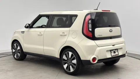 More photos of 2016 Kia Soul ! at Auto Boutique Florida, FL
