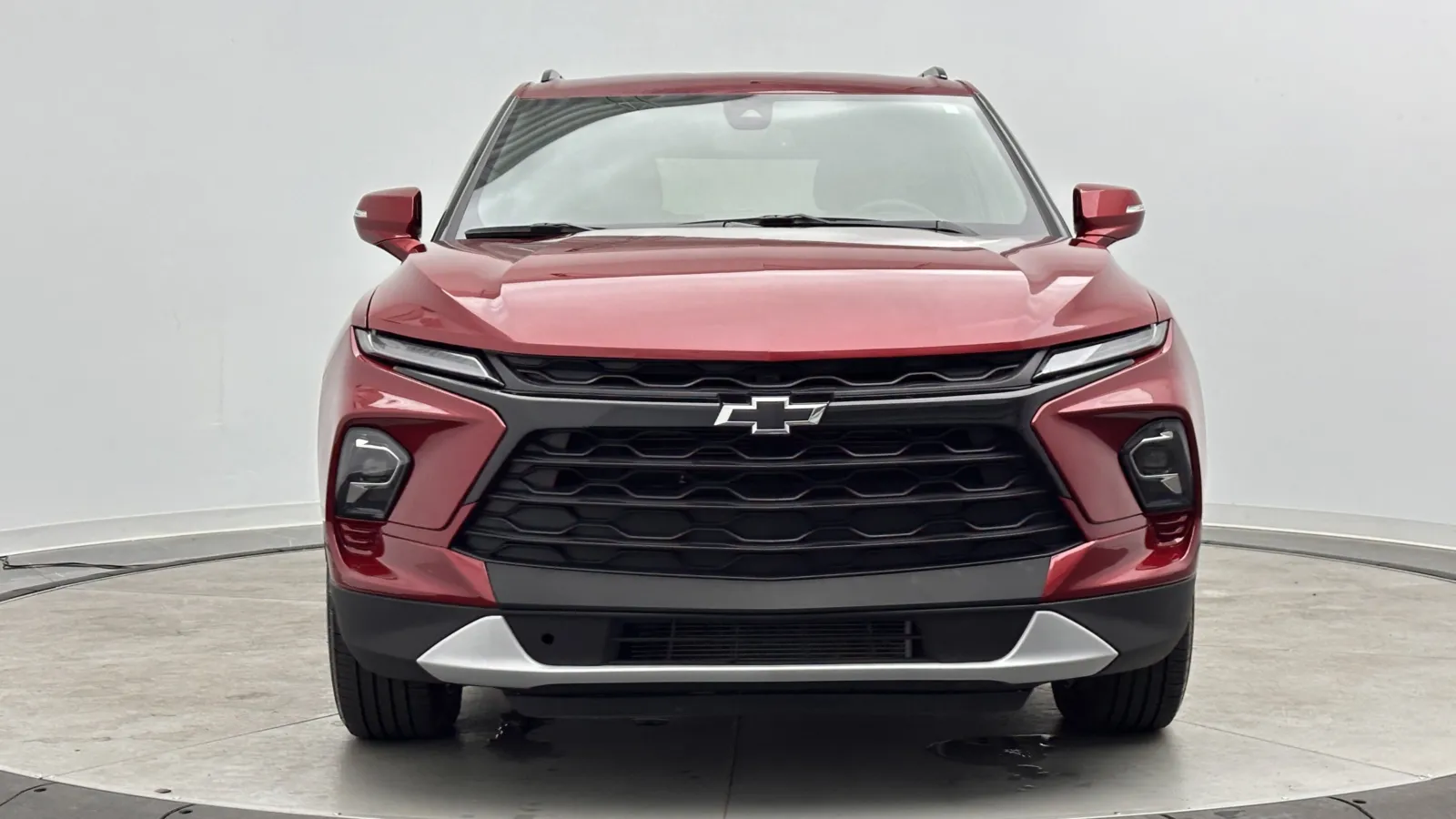 Chevrolet Blazer photo 2