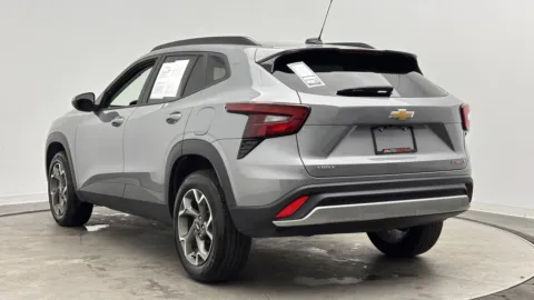 More photos of 2025 Chevrolet Trax LT at Auto Boutique Florida, FL