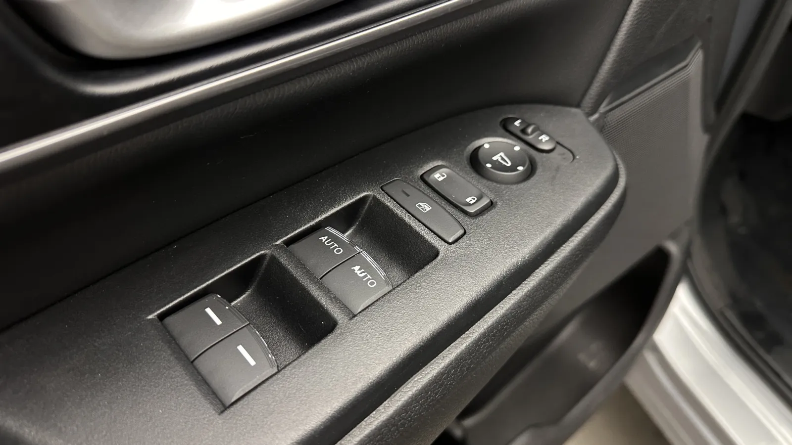 Honda CR-V photo 10