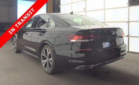 More photos of 2021 Volkswagen Passat 2.0T SE at Auto Boutique Florida, FL