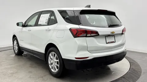 More photos of 2022 Chevrolet Equinox LS at Auto Boutique Florida, FL