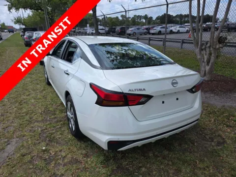 More photos of 2024 Nissan Altima 2.5 S at Auto Boutique Florida, FL