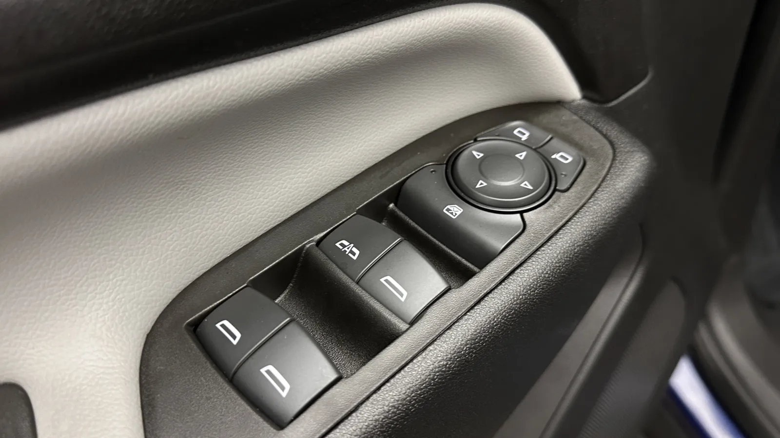 Chevrolet Equinox photo 10