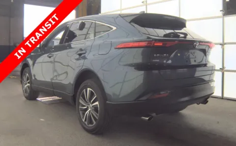 More photos of 2021 Toyota Venza LE at Auto Boutique Florida, FL