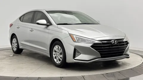 Another view of 2020 Hyundai Elantra SE for sale in Jacksonville, FL at Auto Boutique Florida