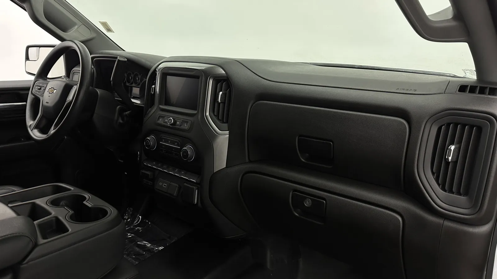 Chevrolet Silverado photo 25