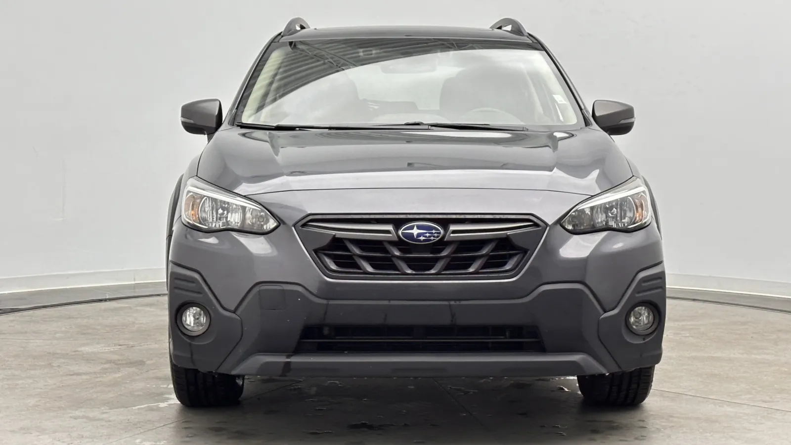 Subaru Crosstrek photo 2
