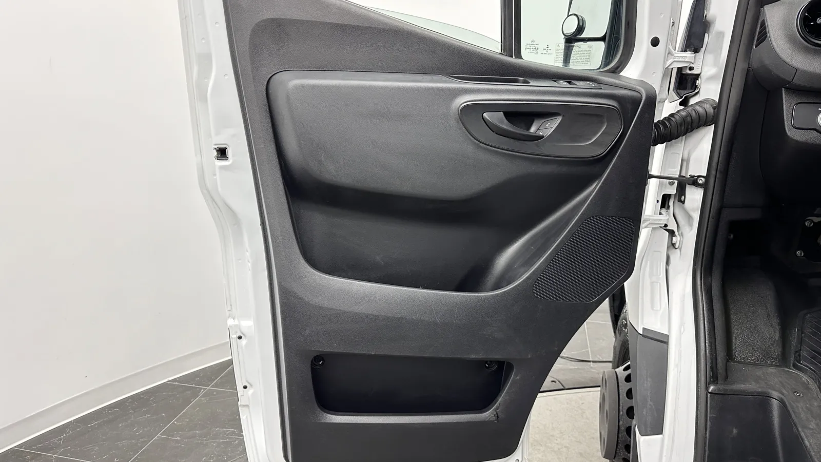 Freightliner Sprinter photo 8