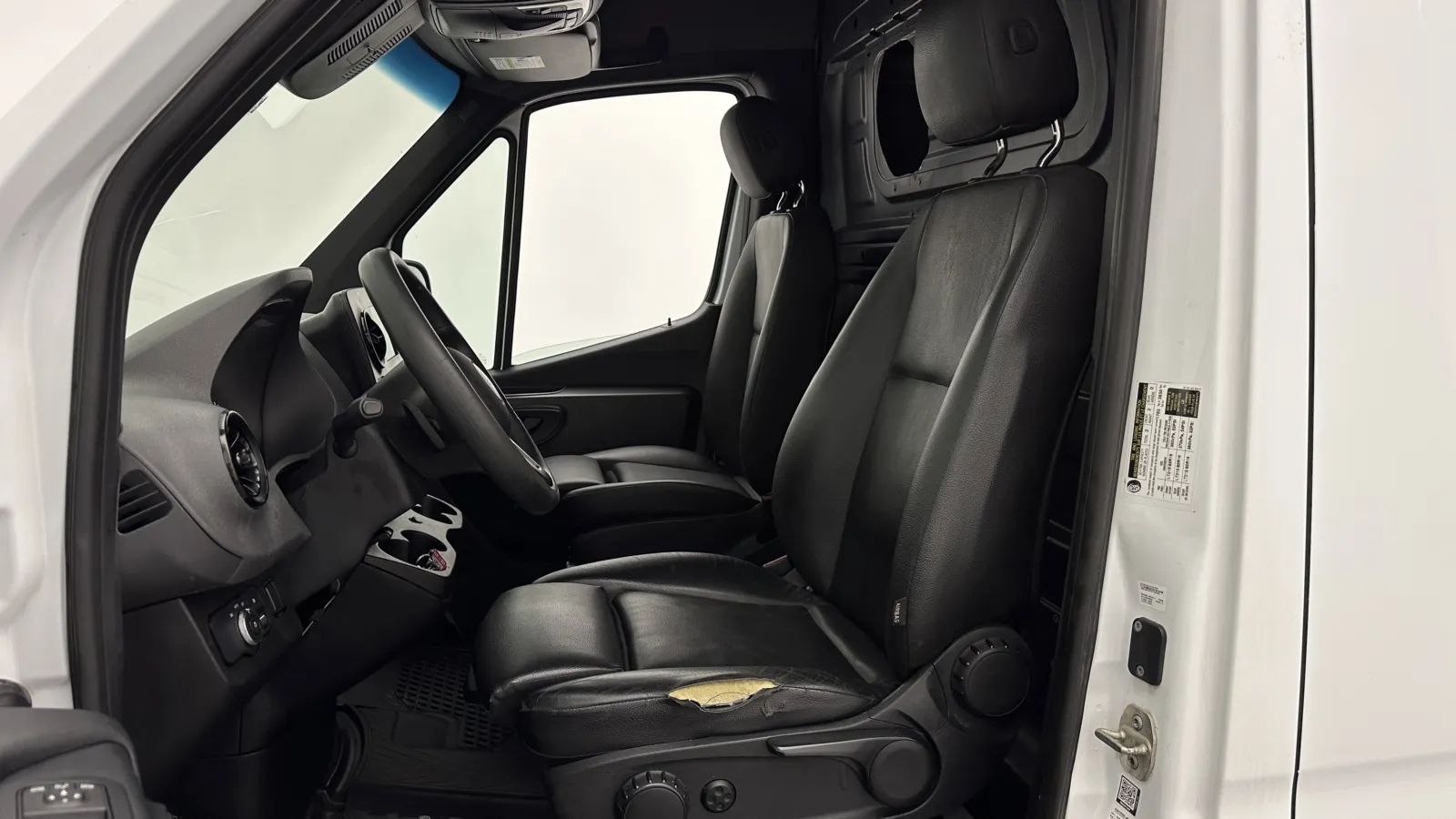 Freightliner Sprinter photo 10