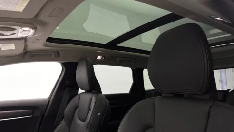 More photos of 2019 Volvo V90 Cross Country T6 at Auto Boutique Florida, FL