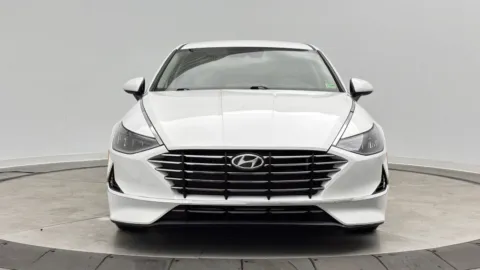 Photos of 2020 Hyundai Sonata SE for sale in Jacksonville, FL at Auto Boutique Florida