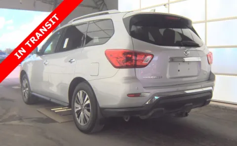 More photos of 2019 Nissan Pathfinder SL at Auto Boutique Florida, FL