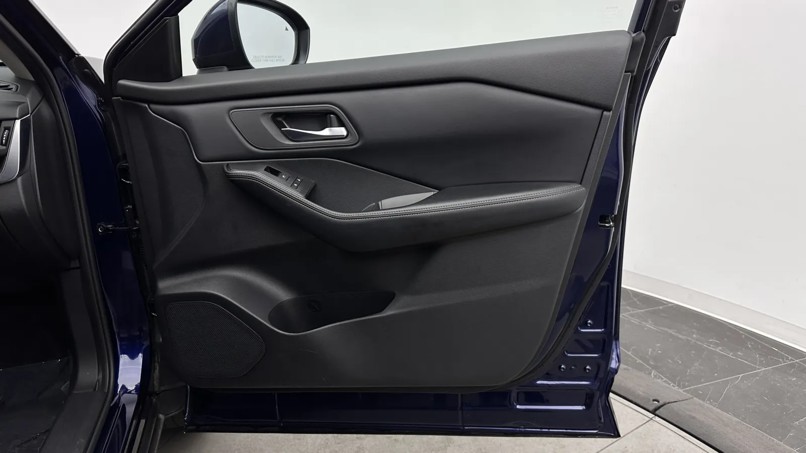 Nissan Rogue photo 32