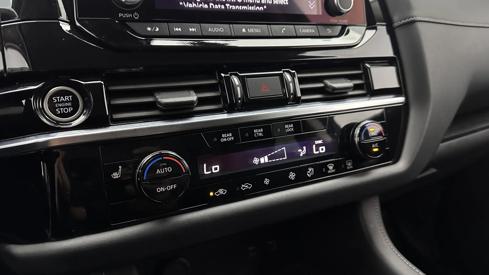 Nissan Pathfinder photo 16