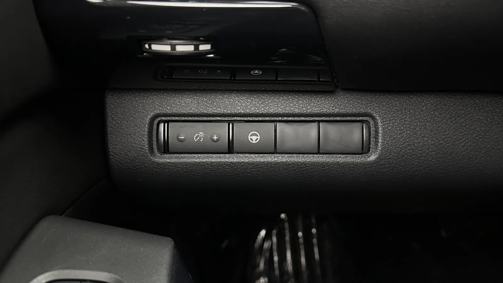 Nissan Pathfinder photo 21