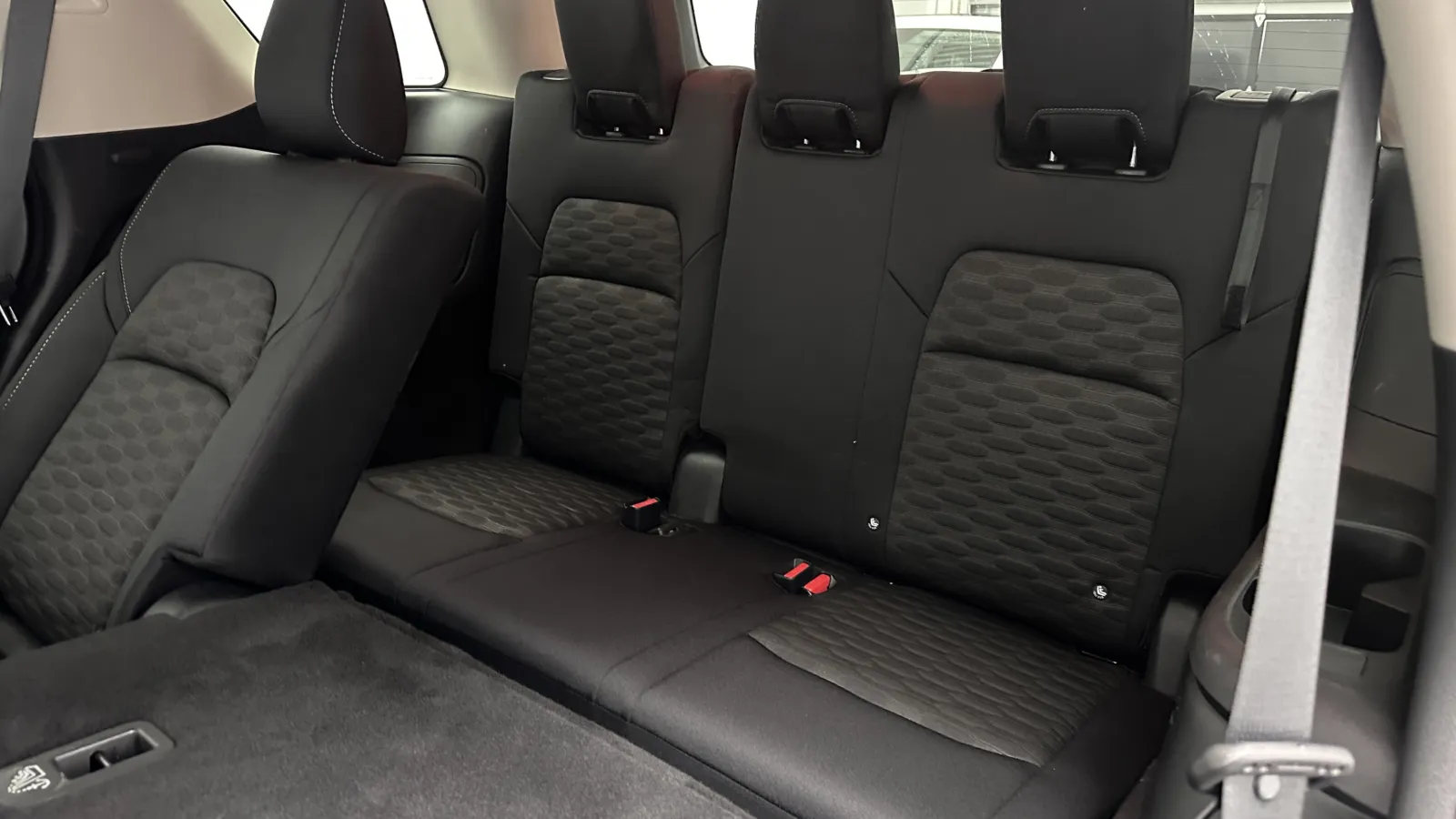 Nissan Pathfinder photo 24