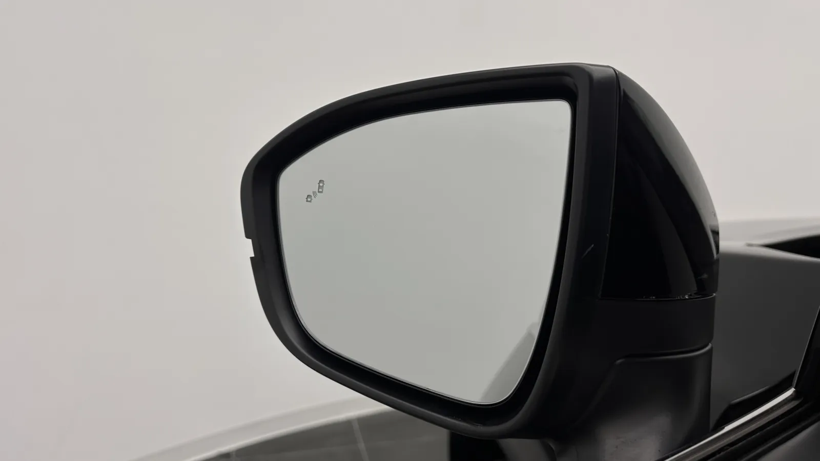 Nissan Pathfinder photo 11