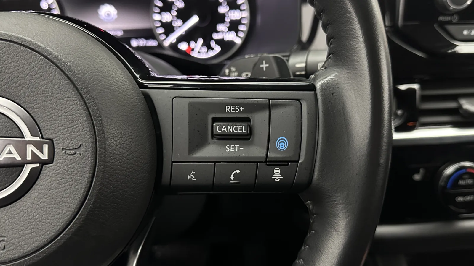Nissan Pathfinder photo 20
