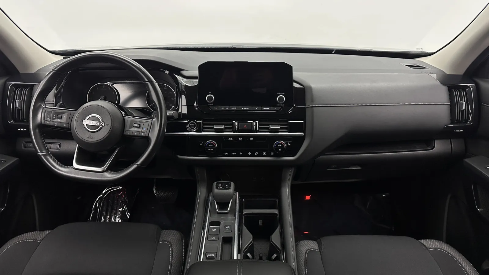 Nissan Pathfinder photo 27